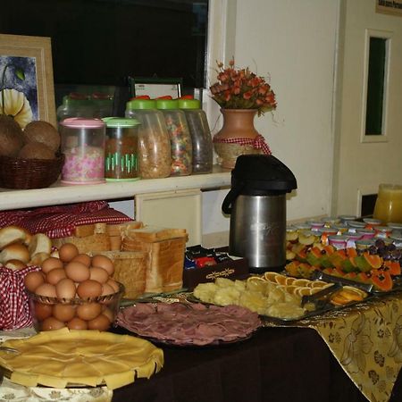 Hotel Golondrina Filadelfia Екстериор снимка